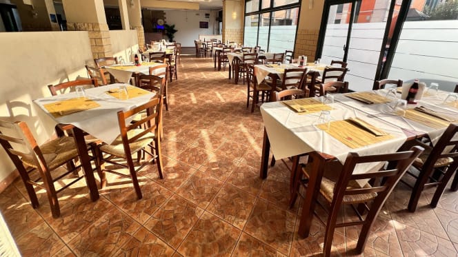 Spaccanapoli Centro – Trattoria & Pizzeria Napoletana - 3