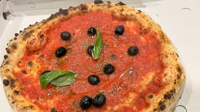 Spaccanapoli Centro – Trattoria & Pizzeria Napoletana - 2