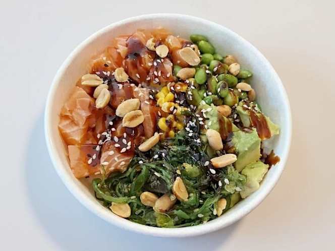 Mia Sushi & Poke - 9