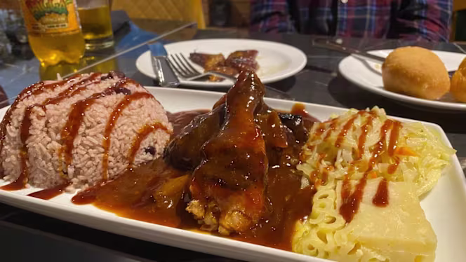 Comie's Caribbean Grill - 6