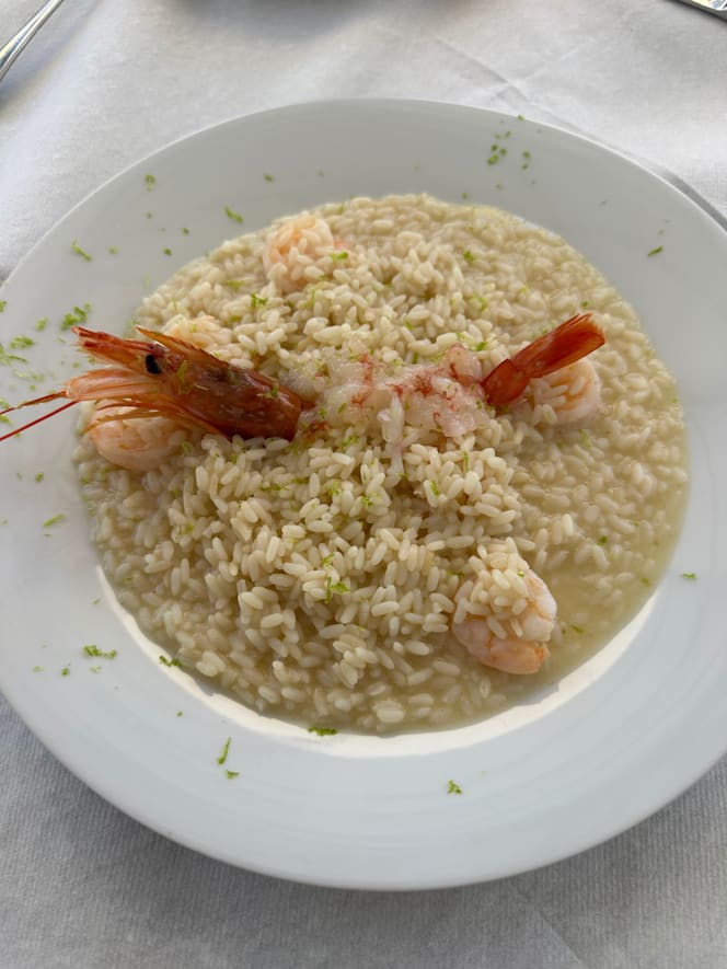 Love- Piccolo Mondo Ristorante Cocktail Bar - 8