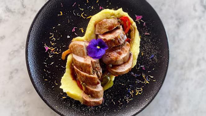 La Tenuta Wine Shop, Bar & Restaurant - 0