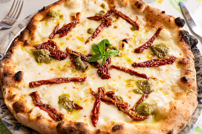 Grill & Pizzeria - 3