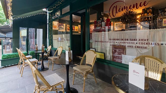 Clémence Cocktail & Champagne Bar - 1