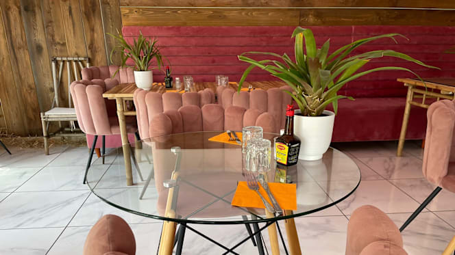 Restaurant Creole Street Food - 3