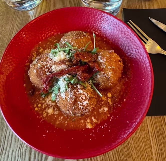 Bistro Piazza - 5