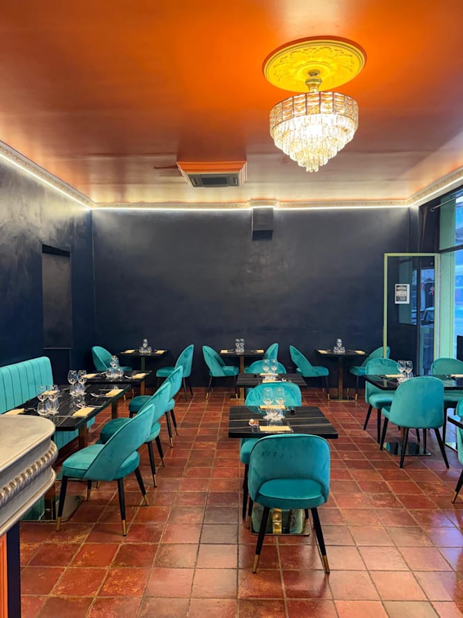 Le Madras Café - 6