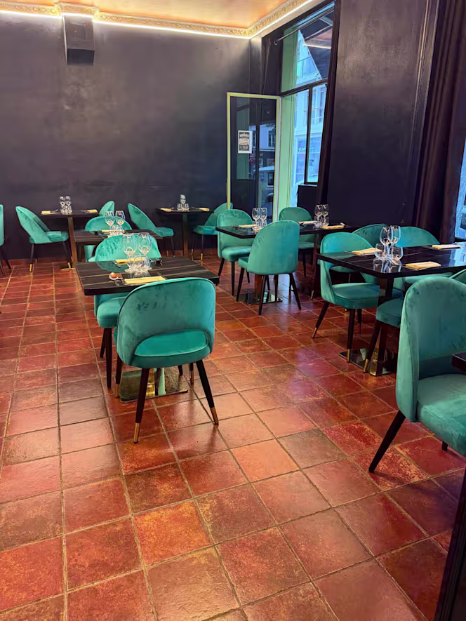 Le Madras Café - 4