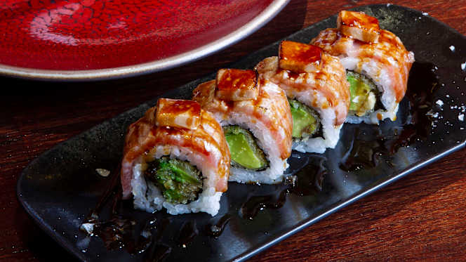 Cuatro Makis Muntaner - 2