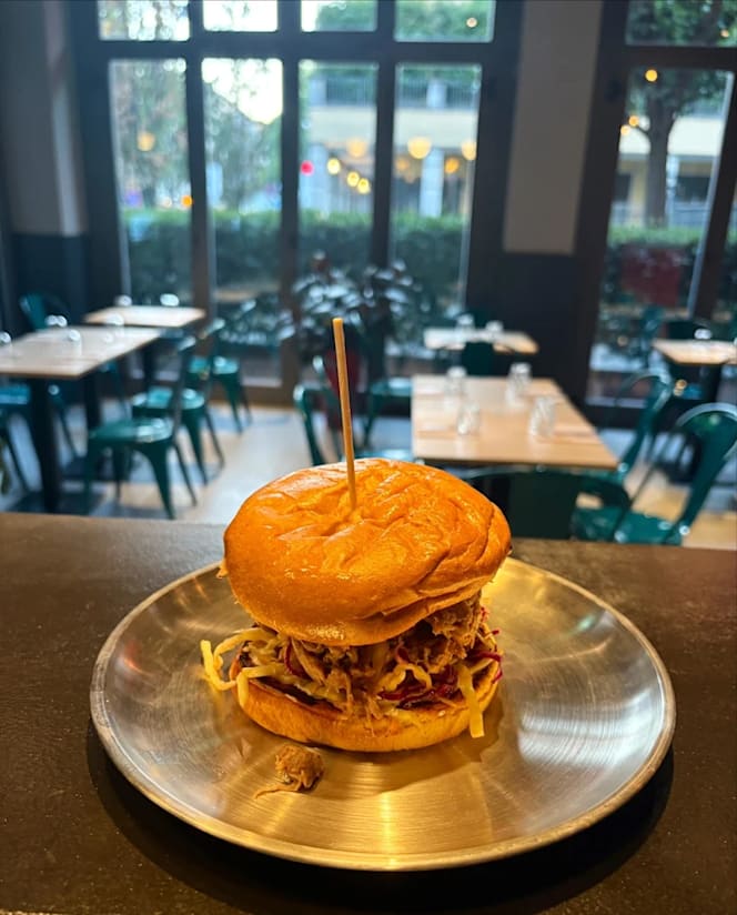 Roadside American BBQ & Beer - 4