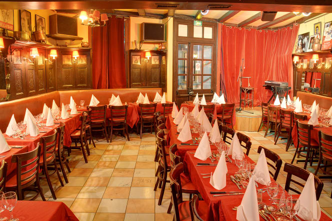 Chez Ma Cousine (Restaurant Cabaret) - Paris - 3
