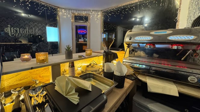 Maharaj Indian Restaurant - 4