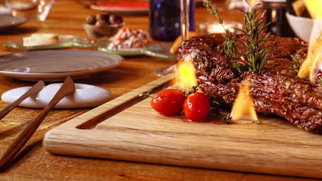 Aurora Steakhouse - 5