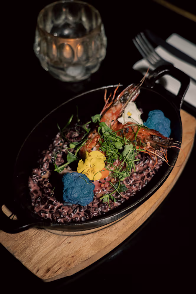 Cabaret Restaurant - 2