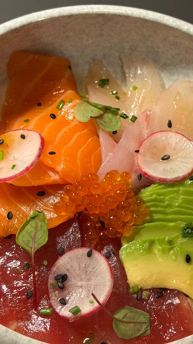 Huh Cocktail Bar - 2