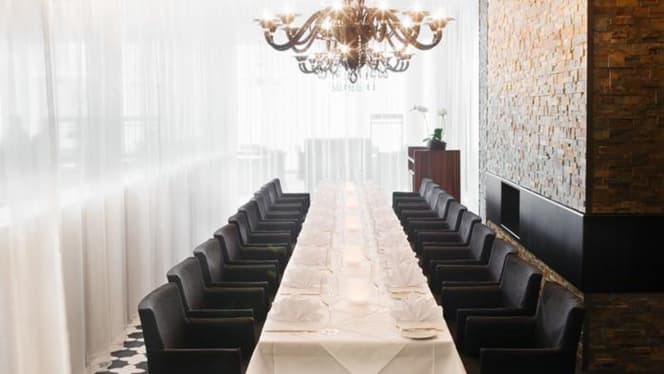 Trollinger im Mövenpick Hotel Stuttgart - 7