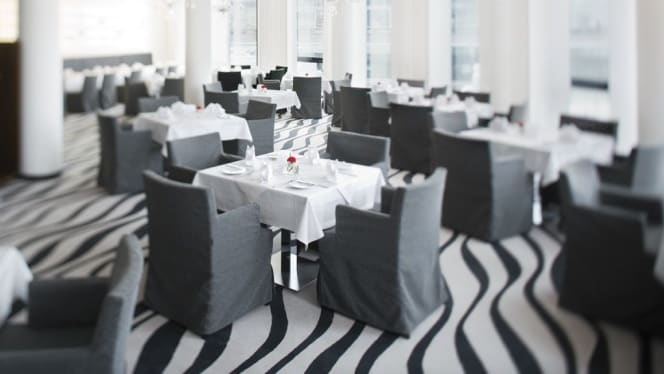 Trollinger im Mövenpick Hotel Stuttgart - 9