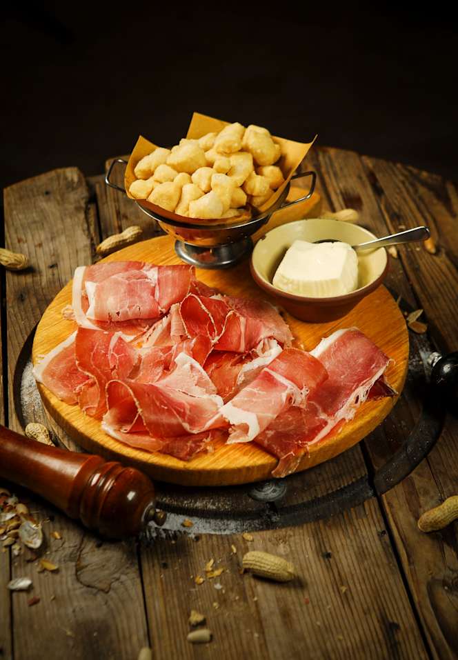 Pizzeria Ristorante Far West - 1