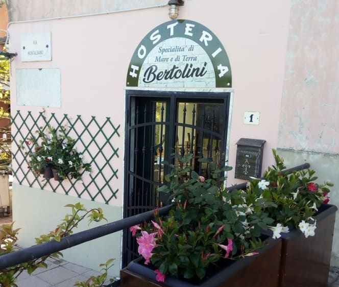 Hosteria Bertolini - 2