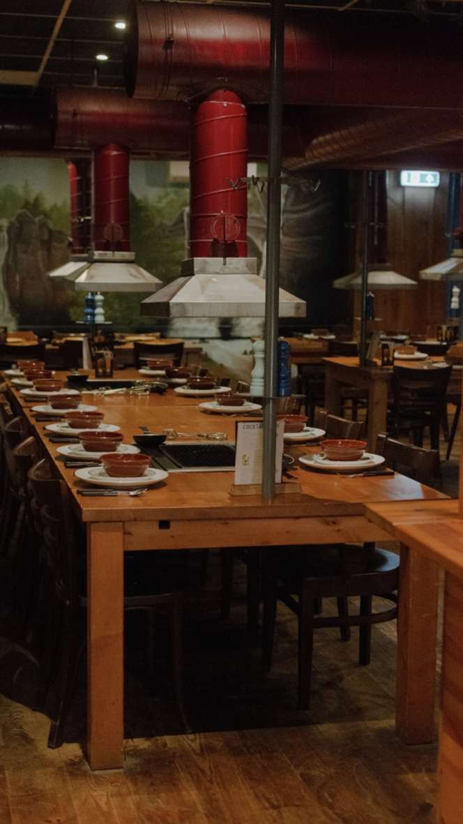 Amigos BBQ Restaurant - 8