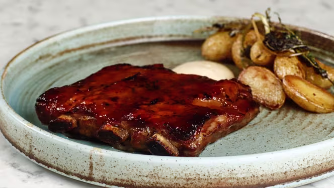 Santa Marì Catalan Bistrot - 4