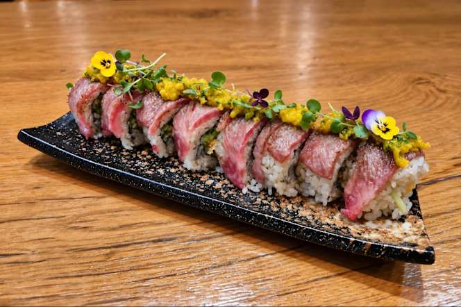 Wabu Sushi & Japanese Tapas - 1