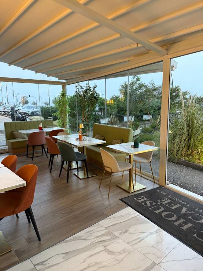 C House Lungomare - 8