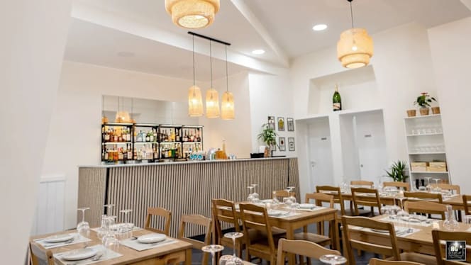 TAMBAYAN - Filipino Restaurant & Cocktail Bar - 8