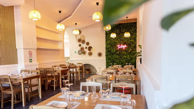 TAMBAYAN - Filipino Restaurant & Cocktail Bar - 2