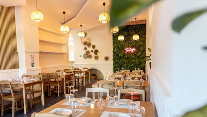 TAMBAYAN - Filipino Restaurant & Cocktail Bar - 6