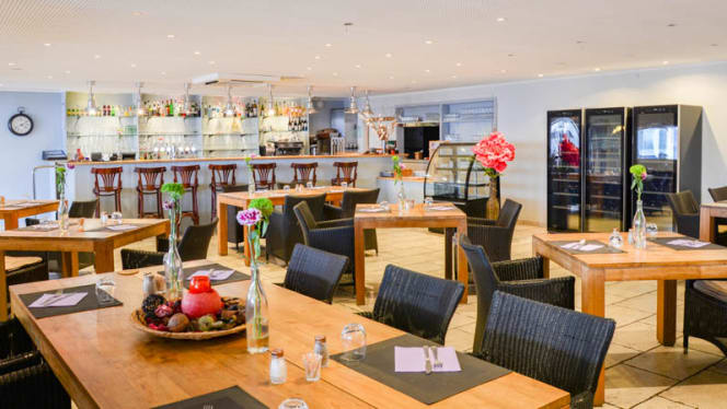 Les Trois Voiles - 8