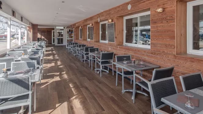 Les Trois Voiles - 0