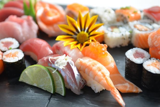 Yuzu Sushi Bar - Paco de Arcos - 1