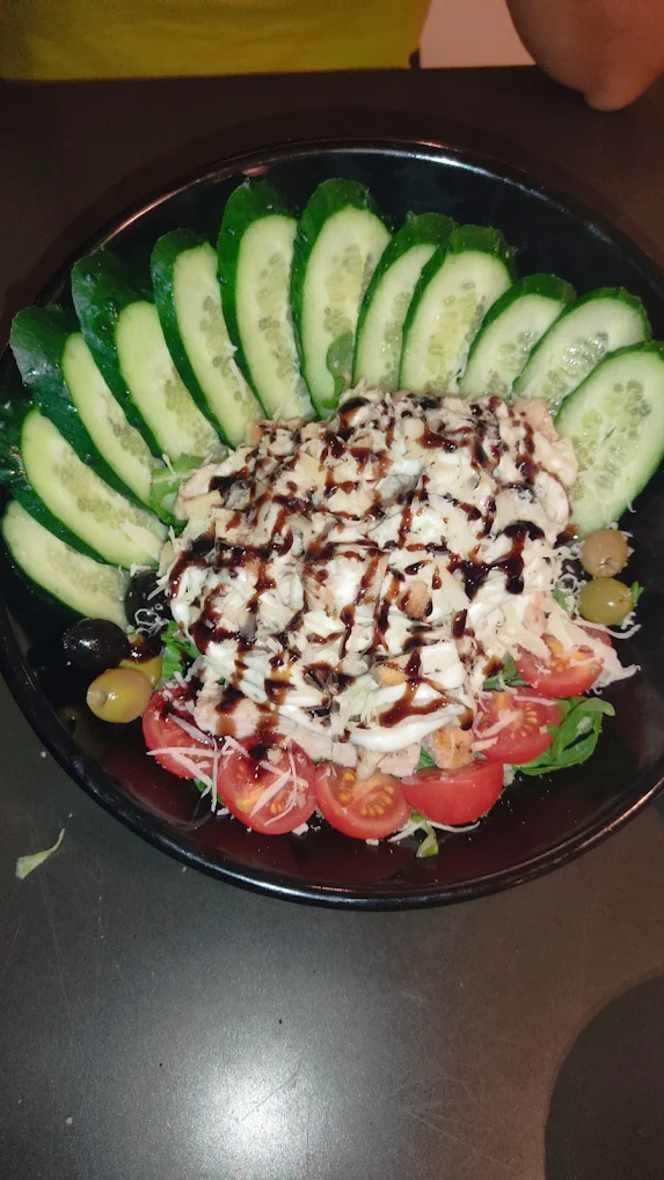 Tramonto Cafe Bistro - 9