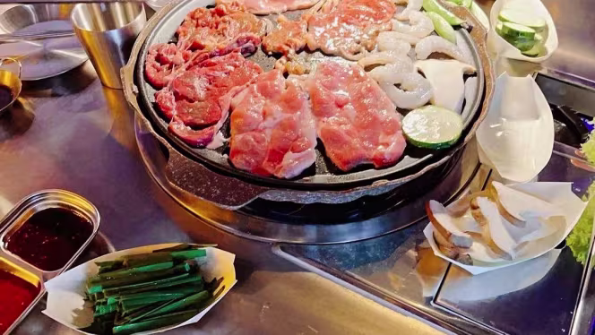 Hot Iron Yakiniku - 3