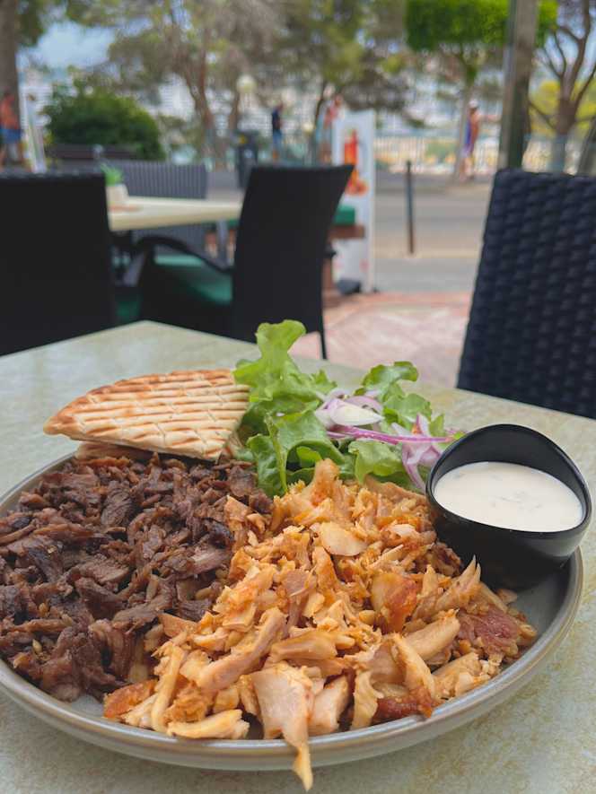 Amira Great Kebab - Thin Pizza - Santa Ponca - 5