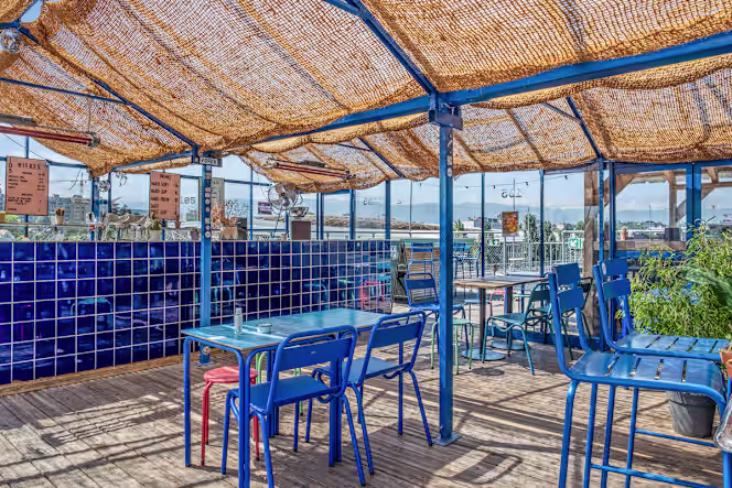 Rooftop 105 - 4