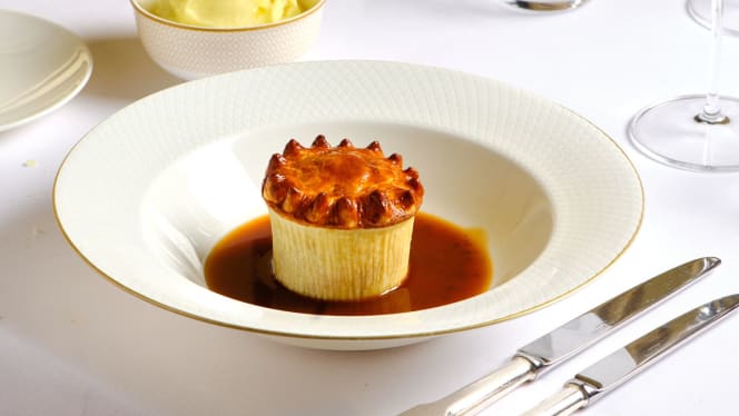 Café Royal Grill - 9