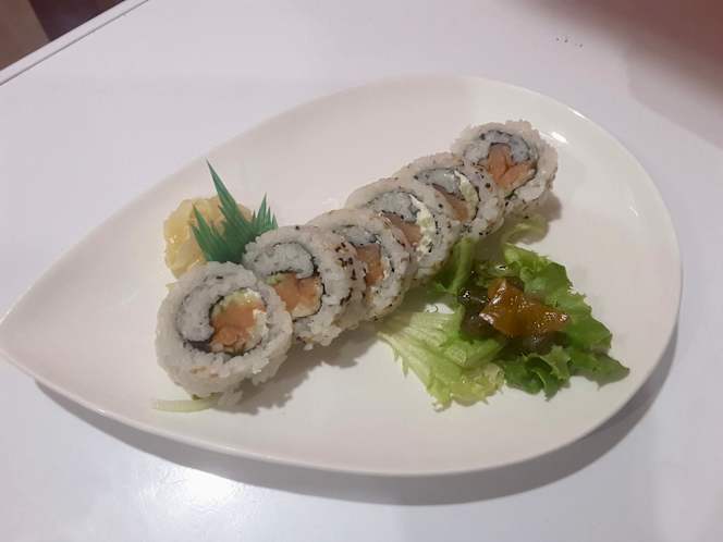 Oishii Sushi Hendon - 1