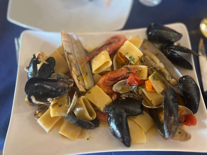 Miami's Pub-Ristorante-Tavola calda - 7