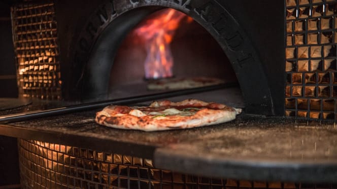 Madre Pizza - Pasta & Tiramisú - Plaza Patines - 9