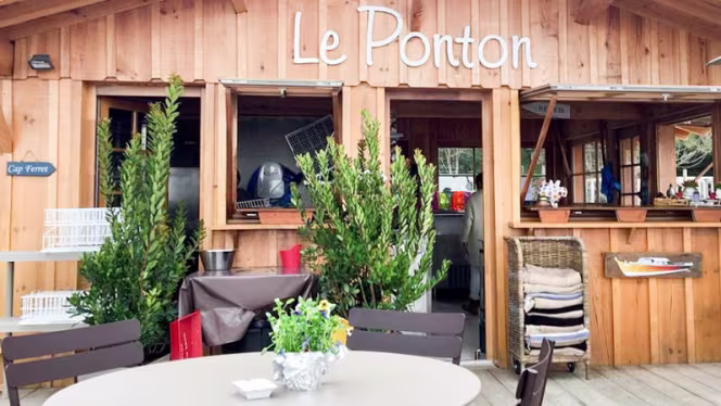 Le Ponton Village à l'Herbe - 0