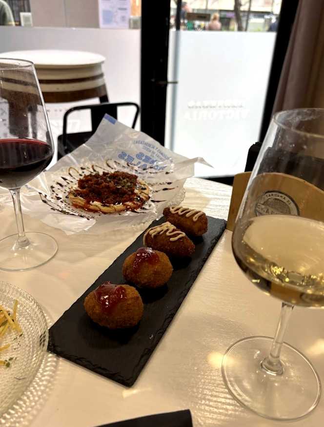 Taberna El Charnake - 4