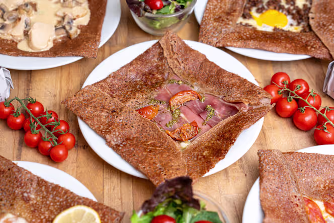 Crêperie "Chez Bécassine" - Clichy - 1