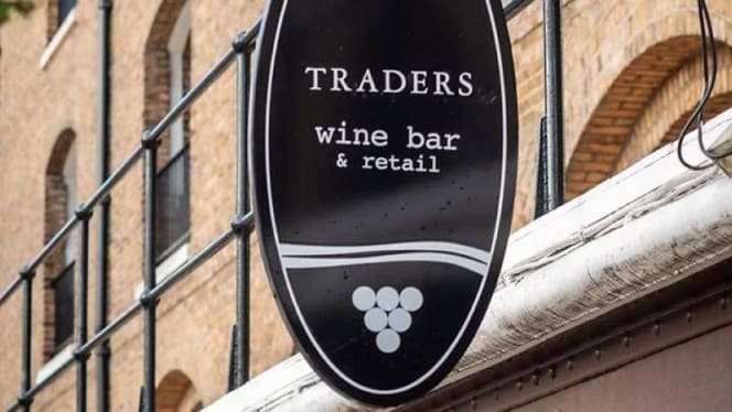 Trader's Wine Bar and Restaurant - London - 8