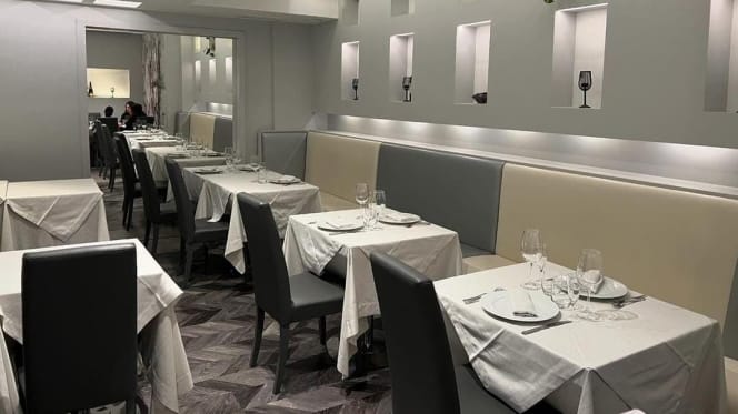 Sardinia Restaurant - 4