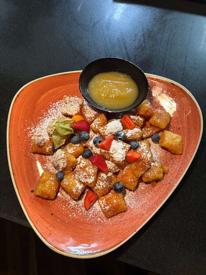 Charles in Villach - 1