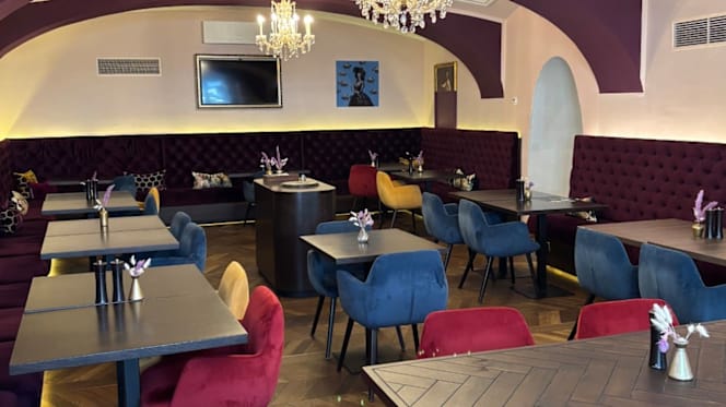 Charles in Villach - 8