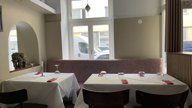 Bollyfood Indisches Spezialitäten Restaurant - 3