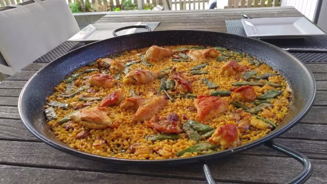 Porom Pompero Spanischer Restaurant - 3